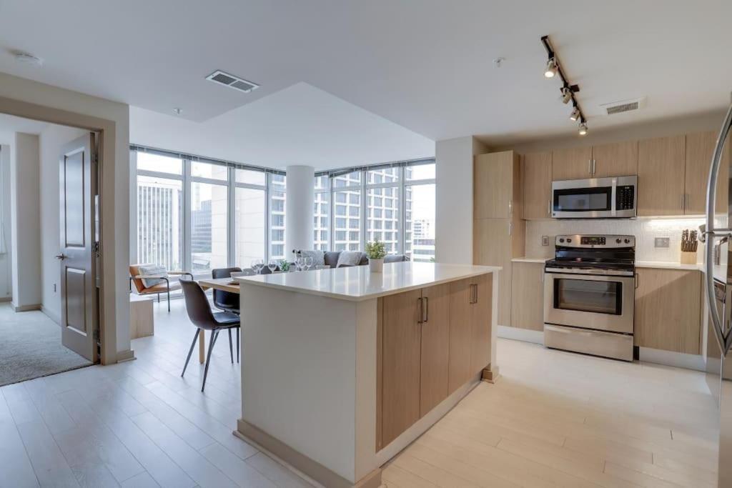 Wonderful 2Br Apartment At Crystal City Arlington Extérieur photo