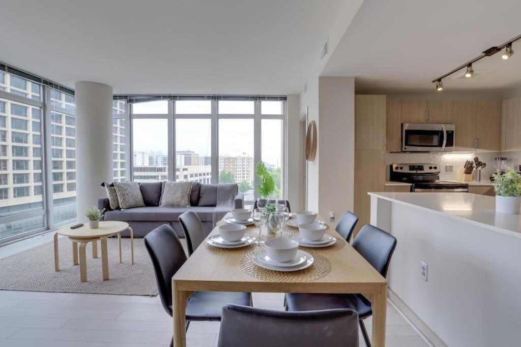 Wonderful 2Br Apartment At Crystal City Arlington Extérieur photo