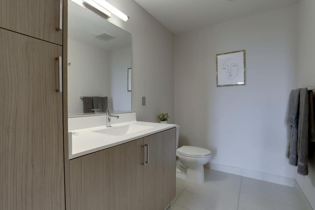 Wonderful 2Br Apartment At Crystal City Arlington Extérieur photo