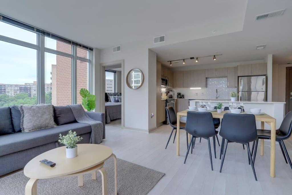 Wonderful 2Br Apartment At Crystal City Arlington Extérieur photo