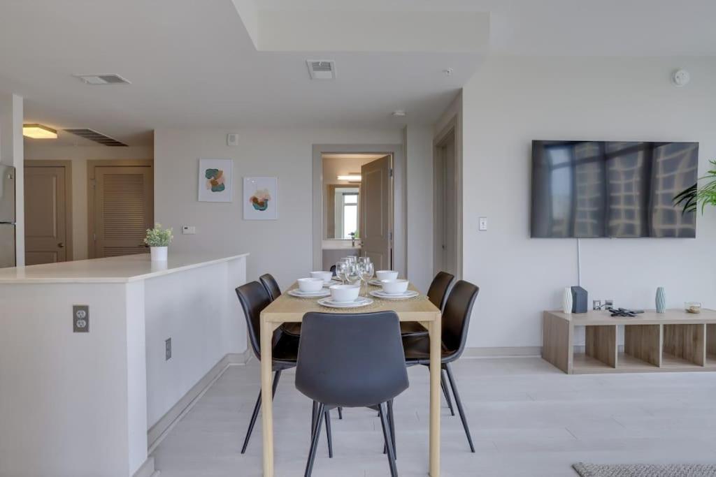 Wonderful 2Br Apartment At Crystal City Arlington Extérieur photo